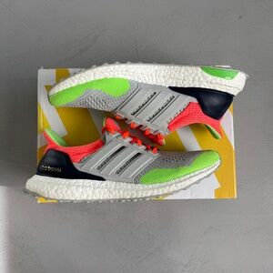 Kolor Ultra Boost 1.0 Sneakers Solar Green Orange Running Sz 8.5 Adidas AF6219